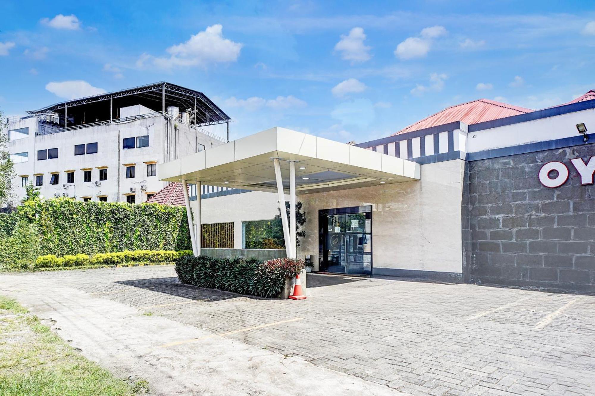 Hotel O Medan City Near Sun Plaza Formerly Residence Anugrah Εξωτερικό φωτογραφία